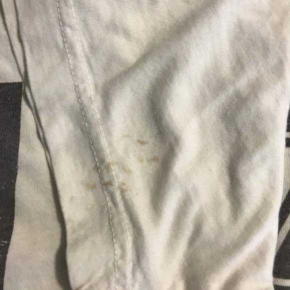 KISS 2012 Trunk Designer T Shirt Size Medium Rock & Roll KISS Shirt Front & Back - Picture 9 of 9